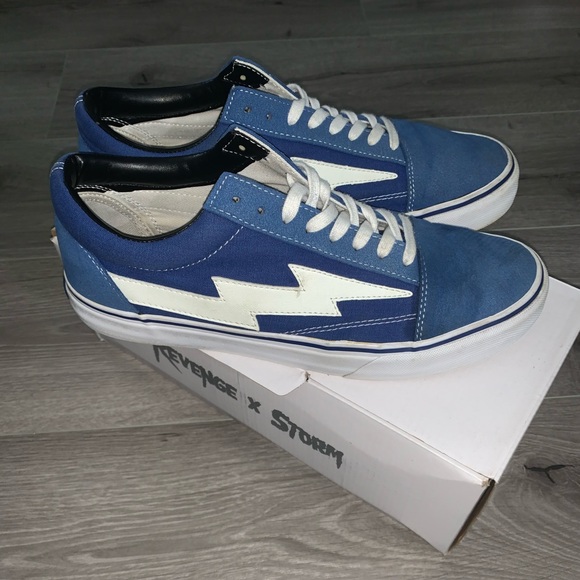 Revenge x Storm Blue - Picture 2 of 6